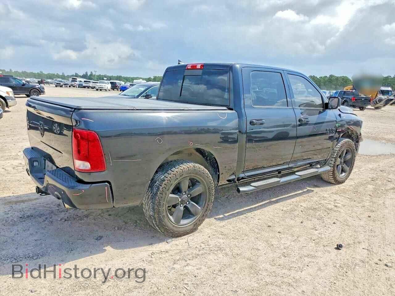 2019 RAM 1500 - VIN: 1C6RR6LT9KS549460 - Фото 3