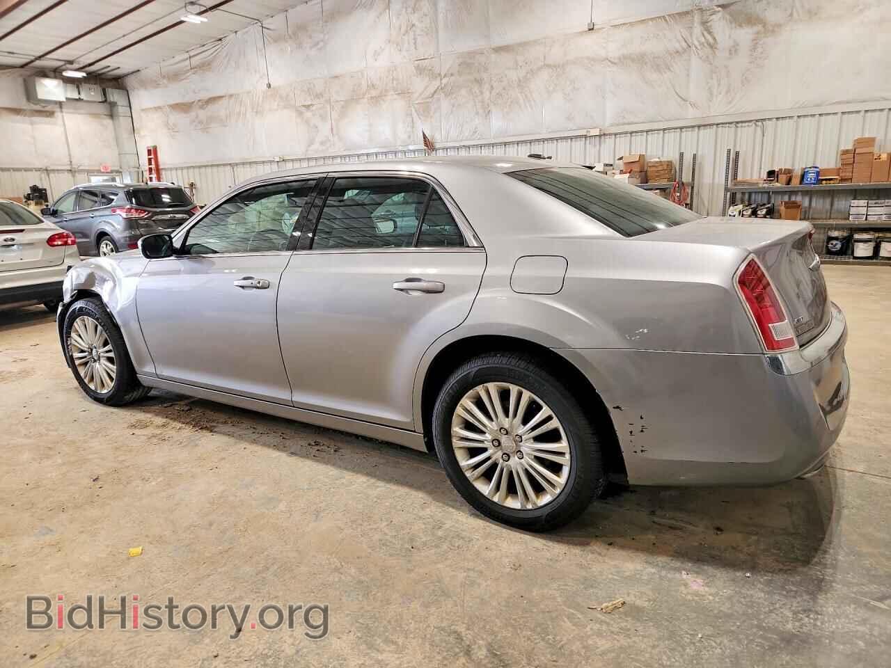 2014 CHRYSLER 300 - VIN: 2C3CCARG5EH157699 - Photo 2