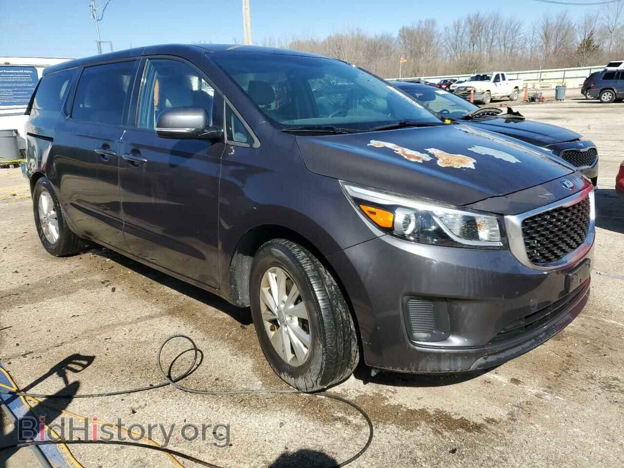 2017 KIA All Models - VIN: KNDMB5C16H6226159 - Фото 4