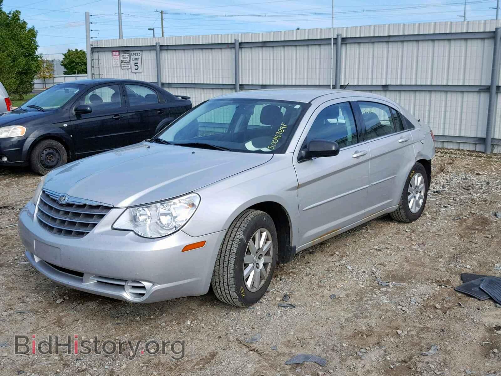 2010 CHRYSLER SEBRING - VIN: 1C3CC4FBXAN166300 - Фото 2