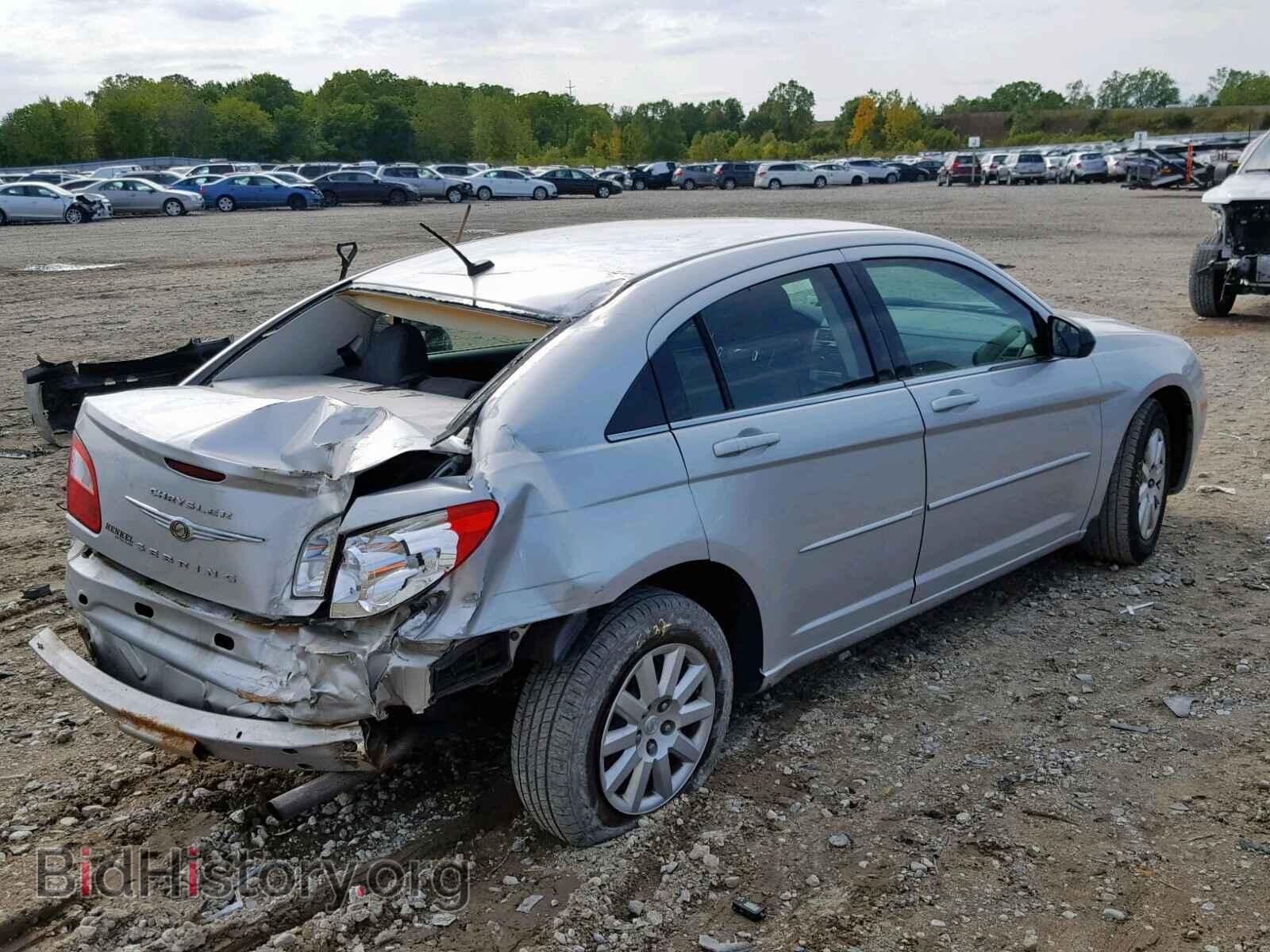 2010 CHRYSLER SEBRING - VIN: 1C3CC4FBXAN166300 - Фото 4