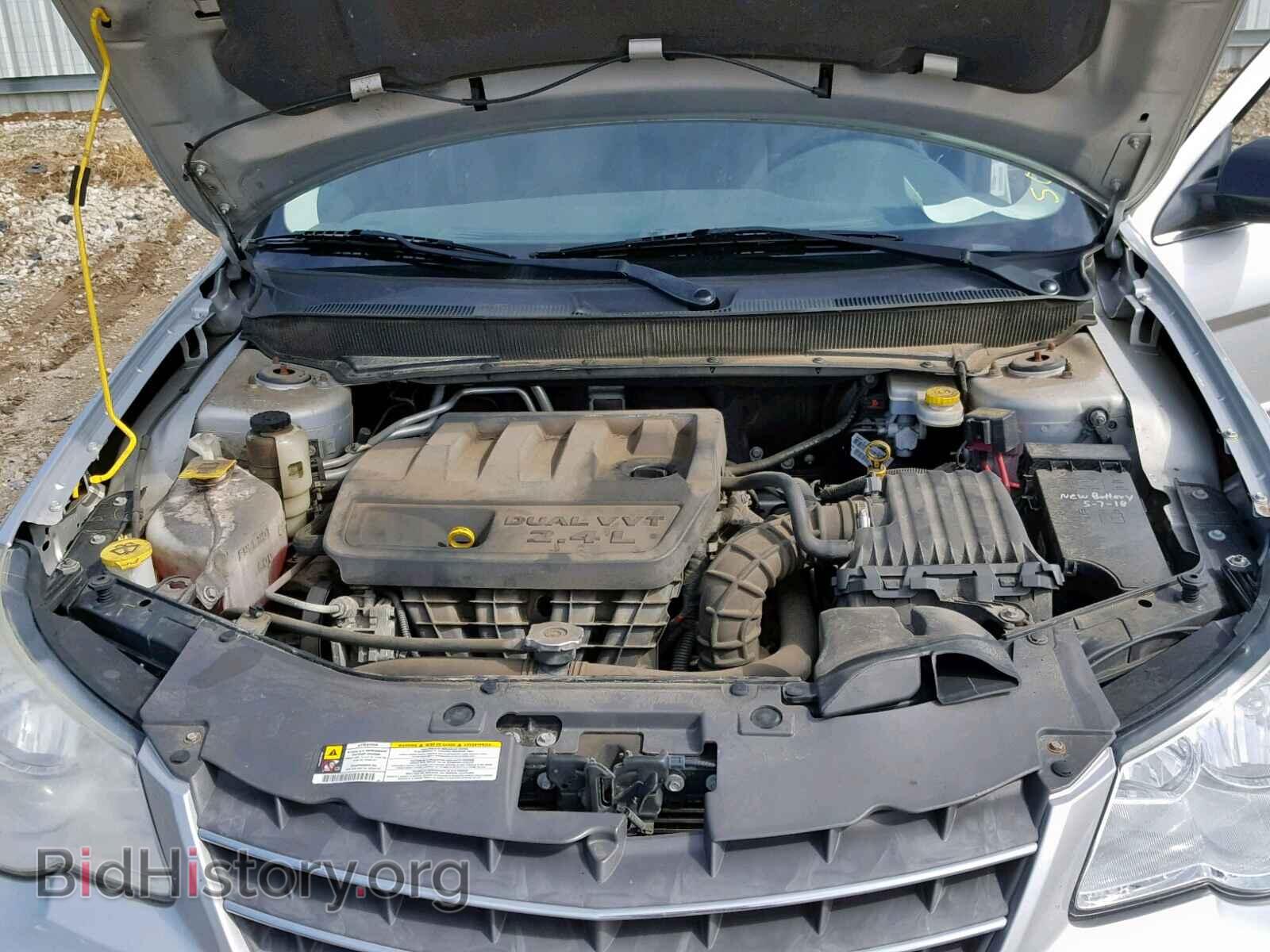 2010 CHRYSLER SEBRING - VIN: 1C3CC4FBXAN166300 - Фото 7