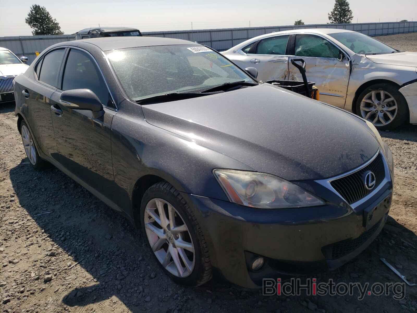 Photo JTHCF5C24B5045954 - LEXUS IS 2011