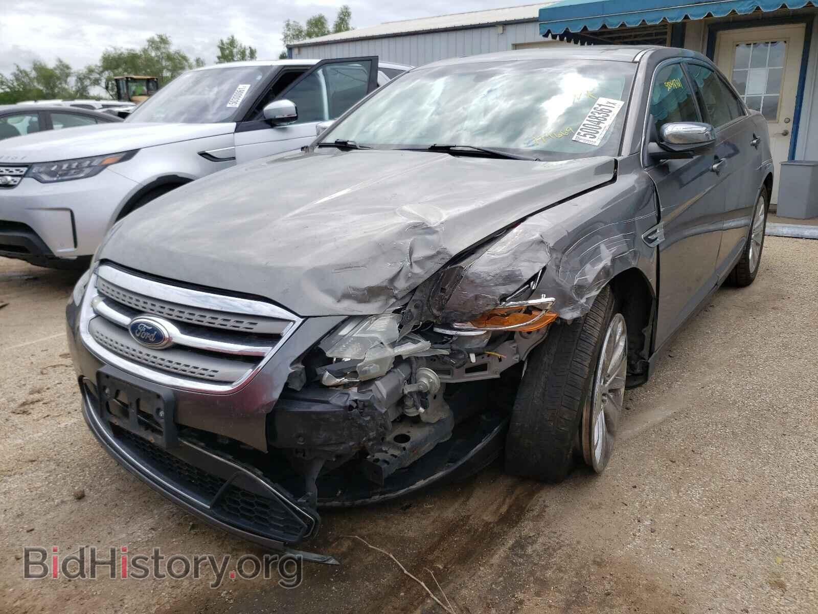 2011 FORD TAURUS - VIN: 1FAHP2FW1BG179669 - Фото 2