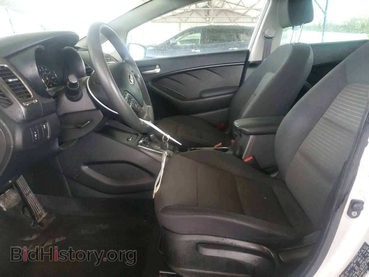 2017 KIA FORTE - VIN: 3KPFL4A79HE011201 - Фото 7