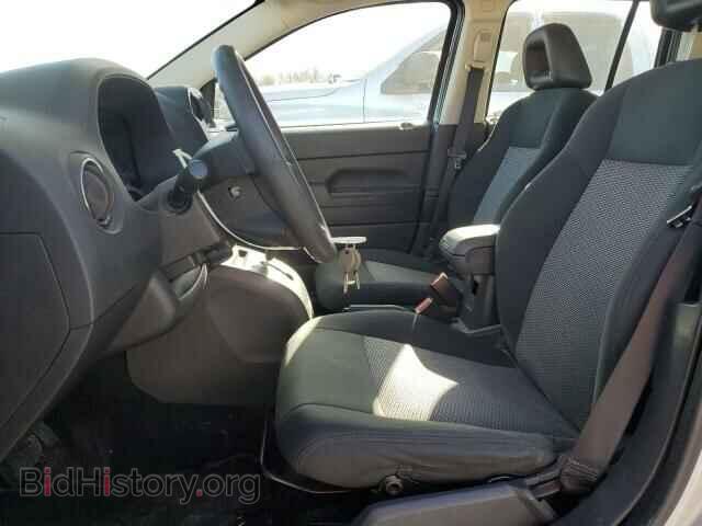 2009 JEEP COMPASS - VIN: 1J4FF47B09D137463 - Фото 7
