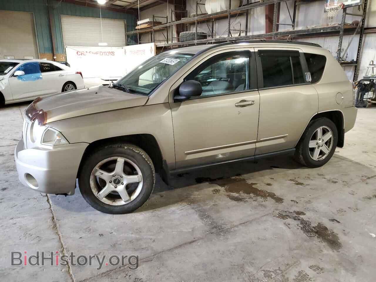 Photo 1J4NT4FA5AD506772 - JEEP COMPASS 2010