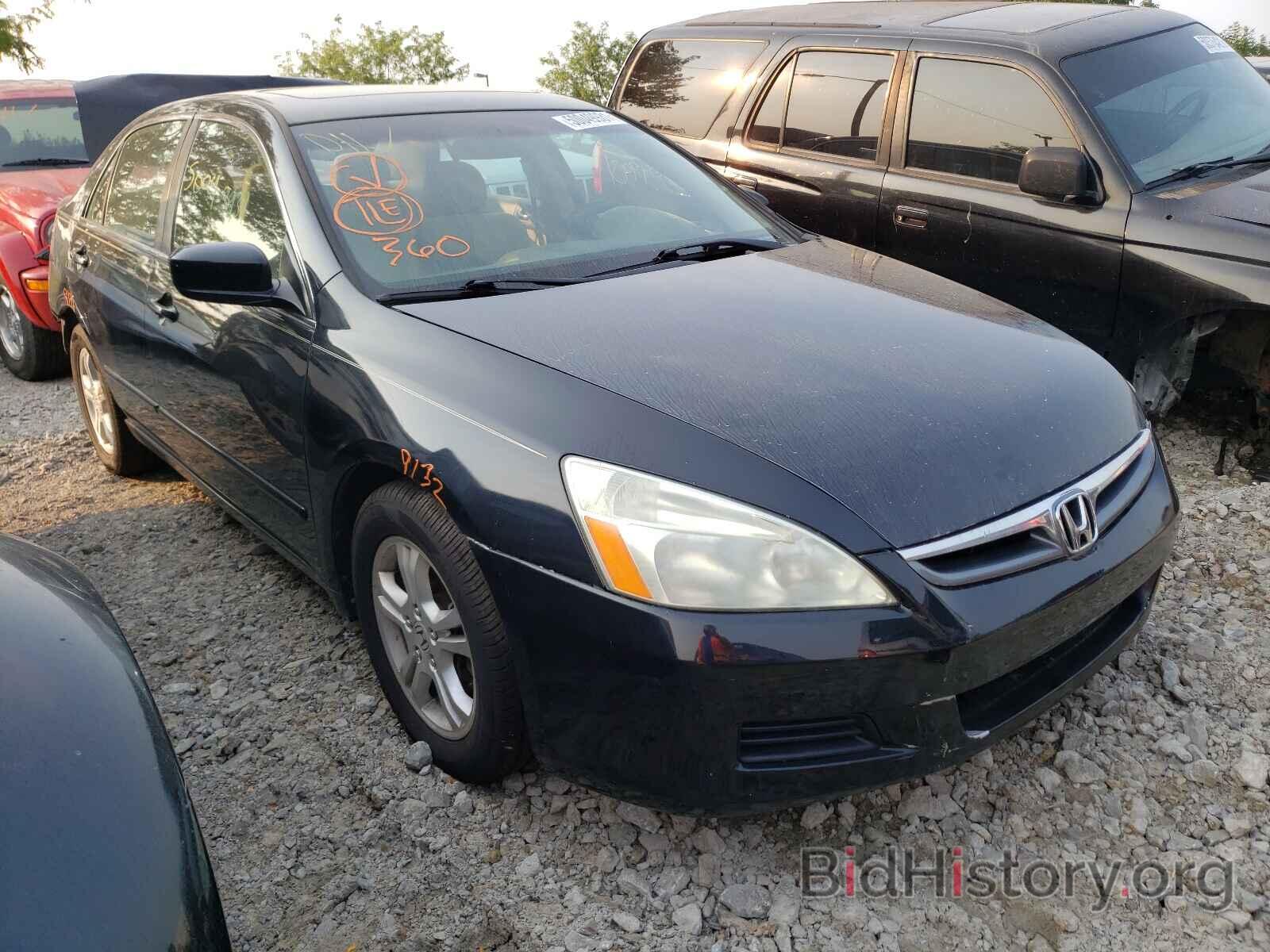 Photo 1HGCM56767A136514 - HONDA ACCORD 2007