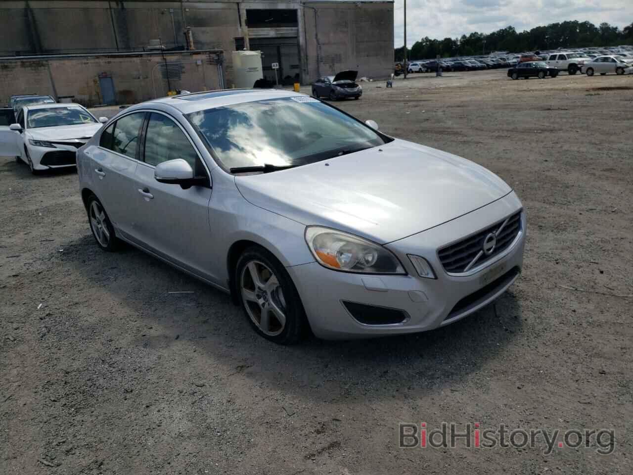 Photo YV1622FS0C2109277 - VOLVO S60 2012