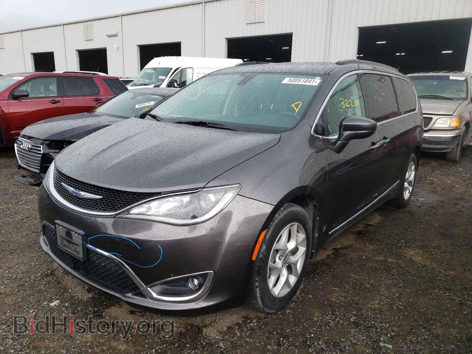 2017 CHRYSLER PACIFICA - VIN: 2C4RC1BG0HR611372 - Photo 2