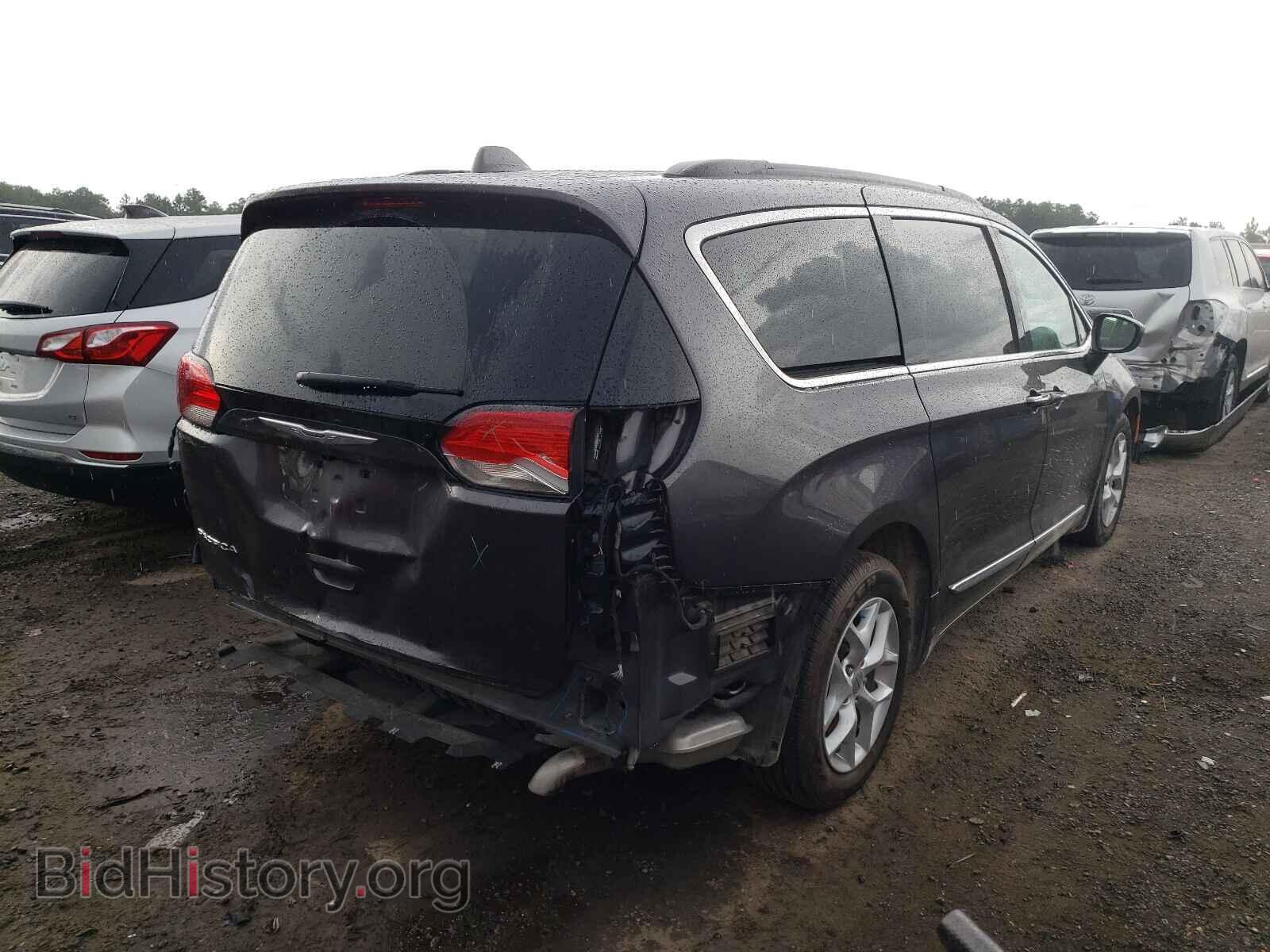 2017 CHRYSLER PACIFICA - VIN: 2C4RC1BG0HR611372 - Photo 4