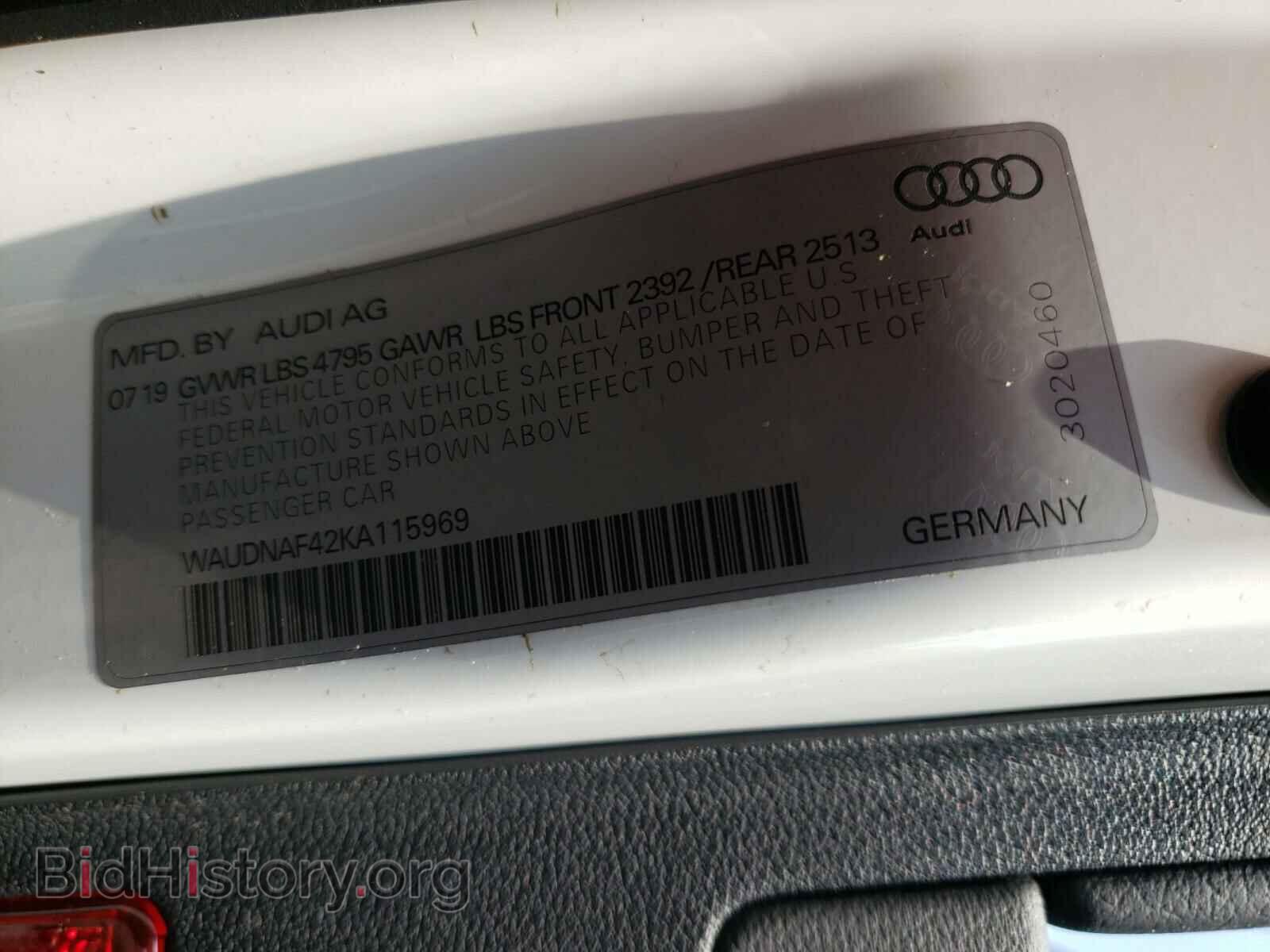 2019 AUDI A4 - VIN: WAUDNAF42KA115969 - Фото 10