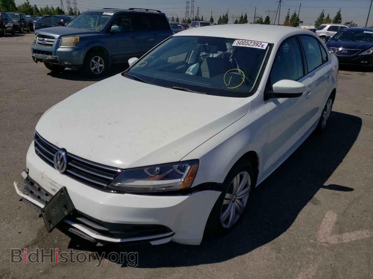 2017 VOLKSWAGEN JETTA - VIN: 3VW2B7AJ5HM375178 - Фото 2