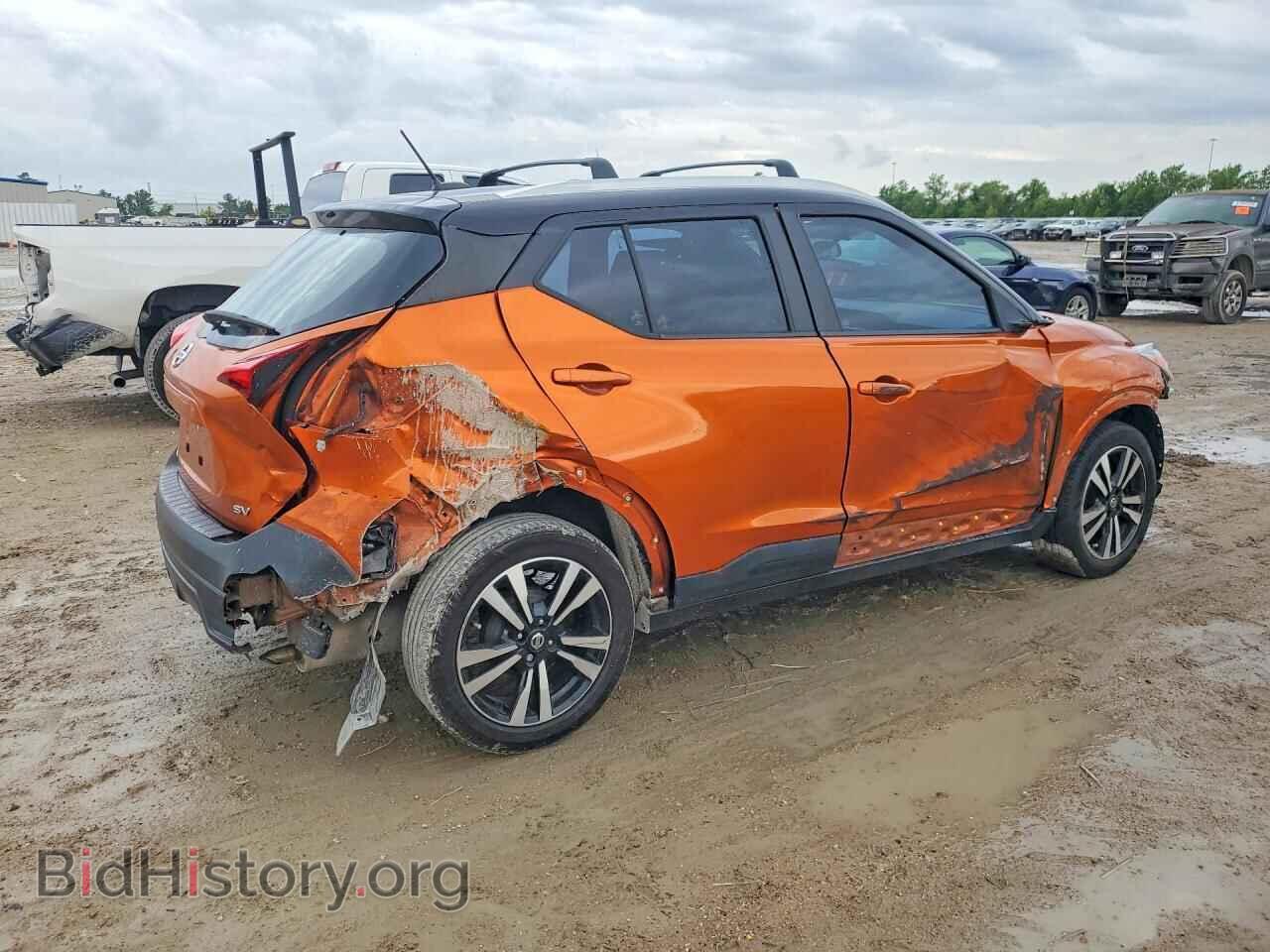 2019 NISSAN KICKS - VIN: 3N1CP5CU3KL561872 - Фото 3