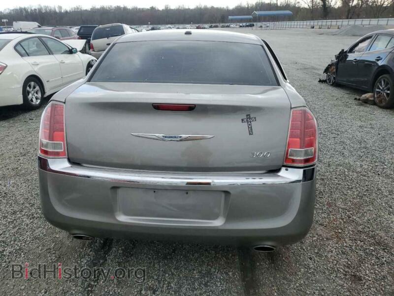 2014 Chrysler 300 (VIN 2C3CCAAG0EH203709) — фото 6 из 14