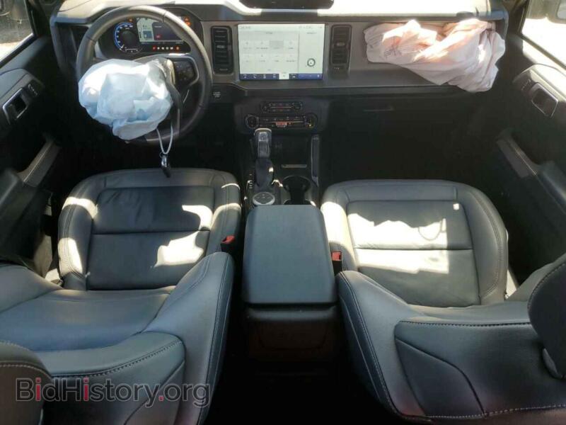 2022 Ford BRONCO (VIN 1FMEE5BPXNLB90423) — фото 8 из 14