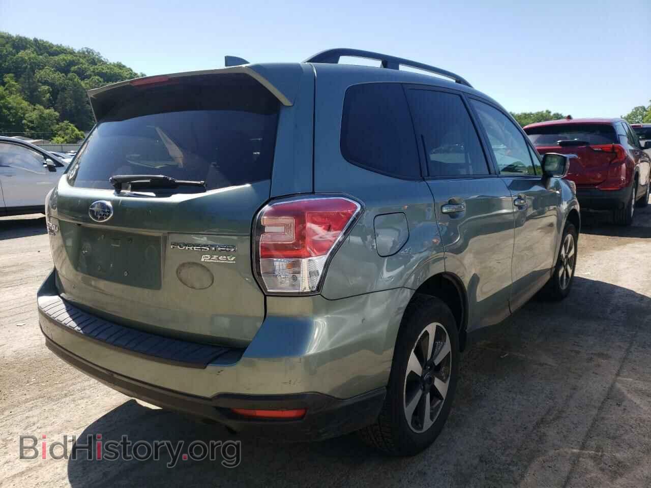 2017 SUBARU FORESTER - VIN: JF2SJAEC2HH462508 - Photo 4