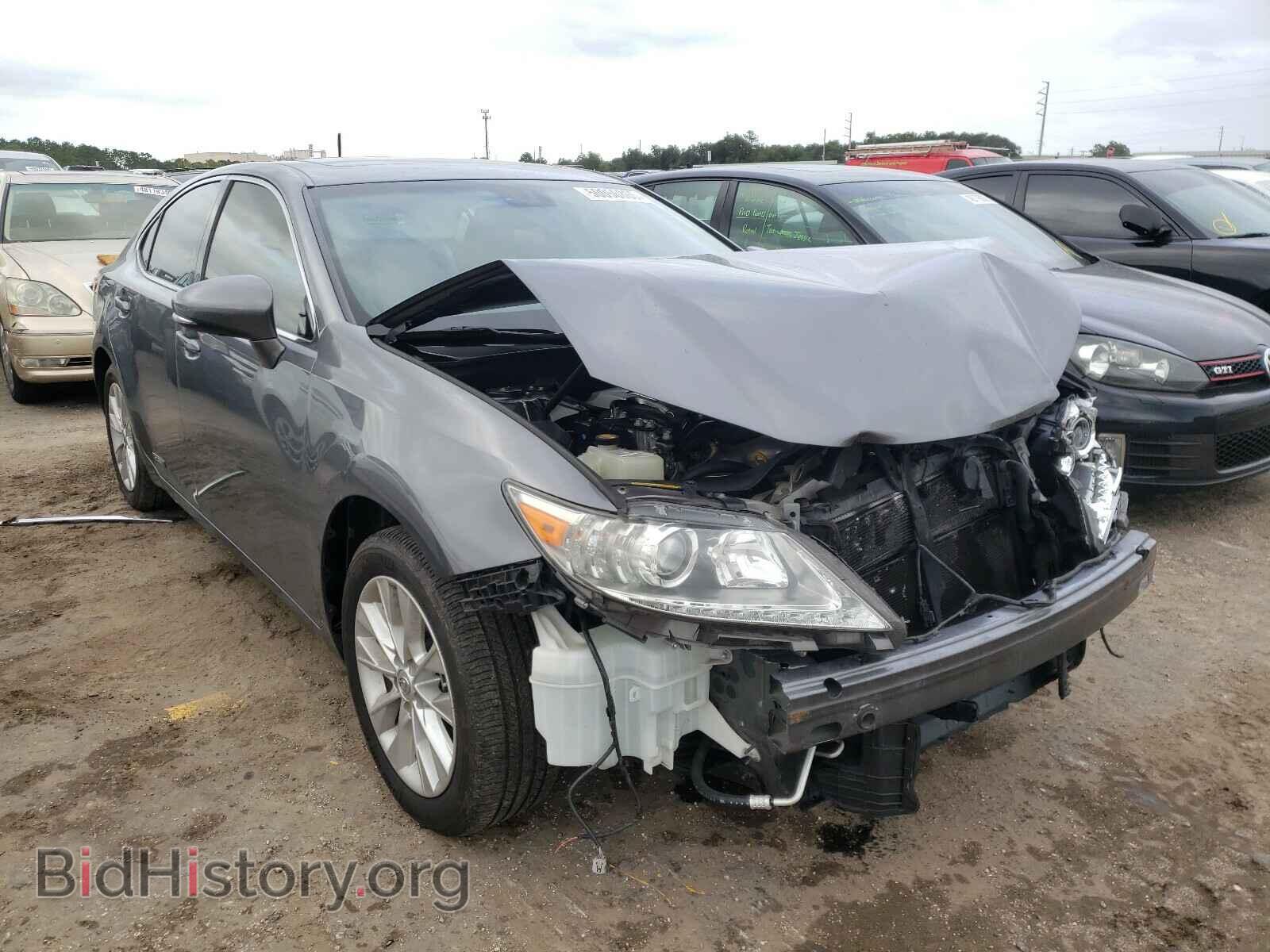 Фотография JTHBW1GG3D2006531 - LEXUS ES300 2013