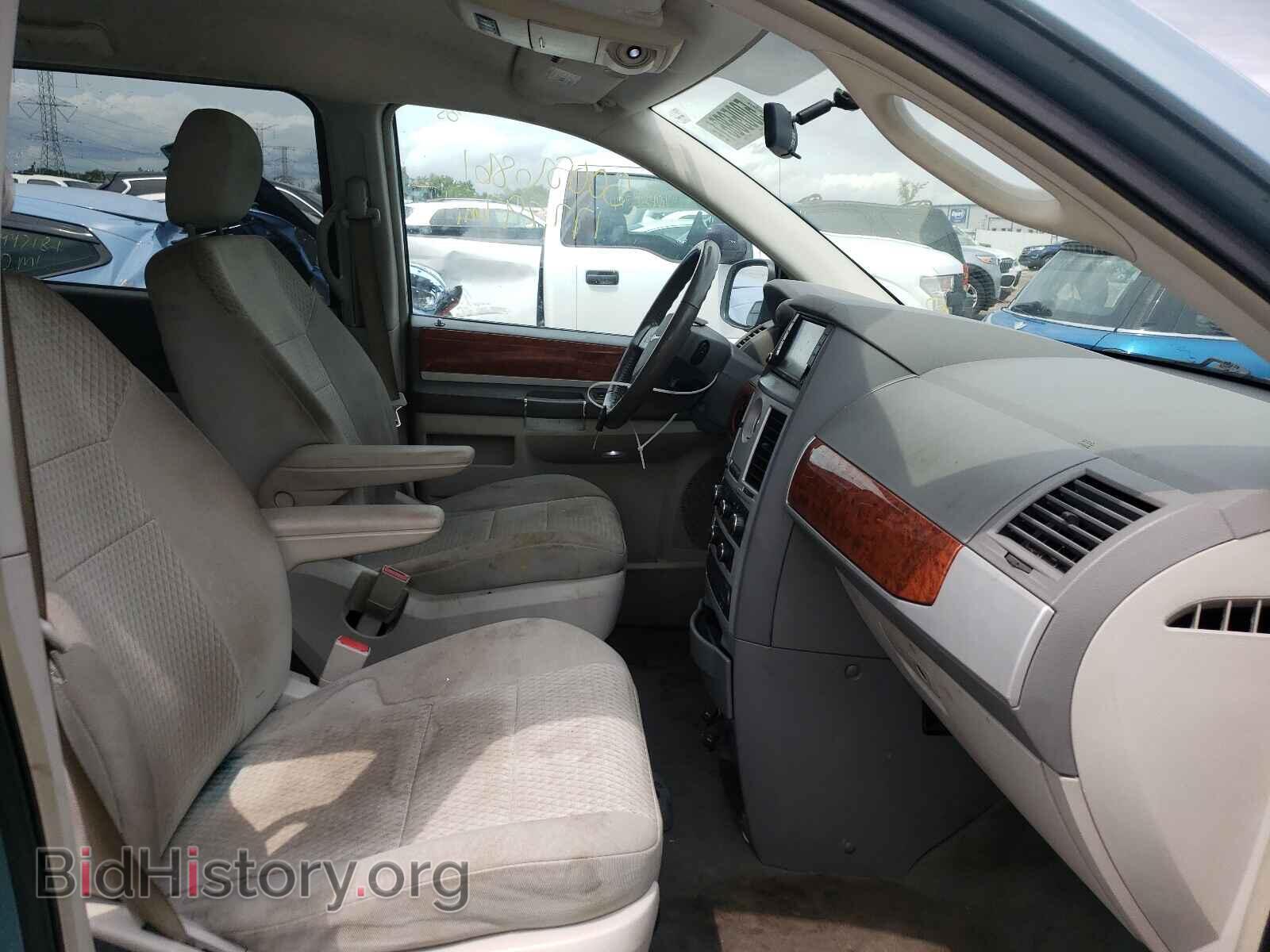 2009 CHRYSLER MINIVAN - VIN: 2A8HR54129R596636 - Фото 5