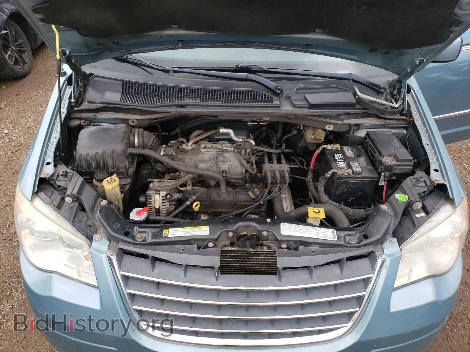 2009 CHRYSLER MINIVAN - VIN: 2A8HR54129R596636 - Фото 7