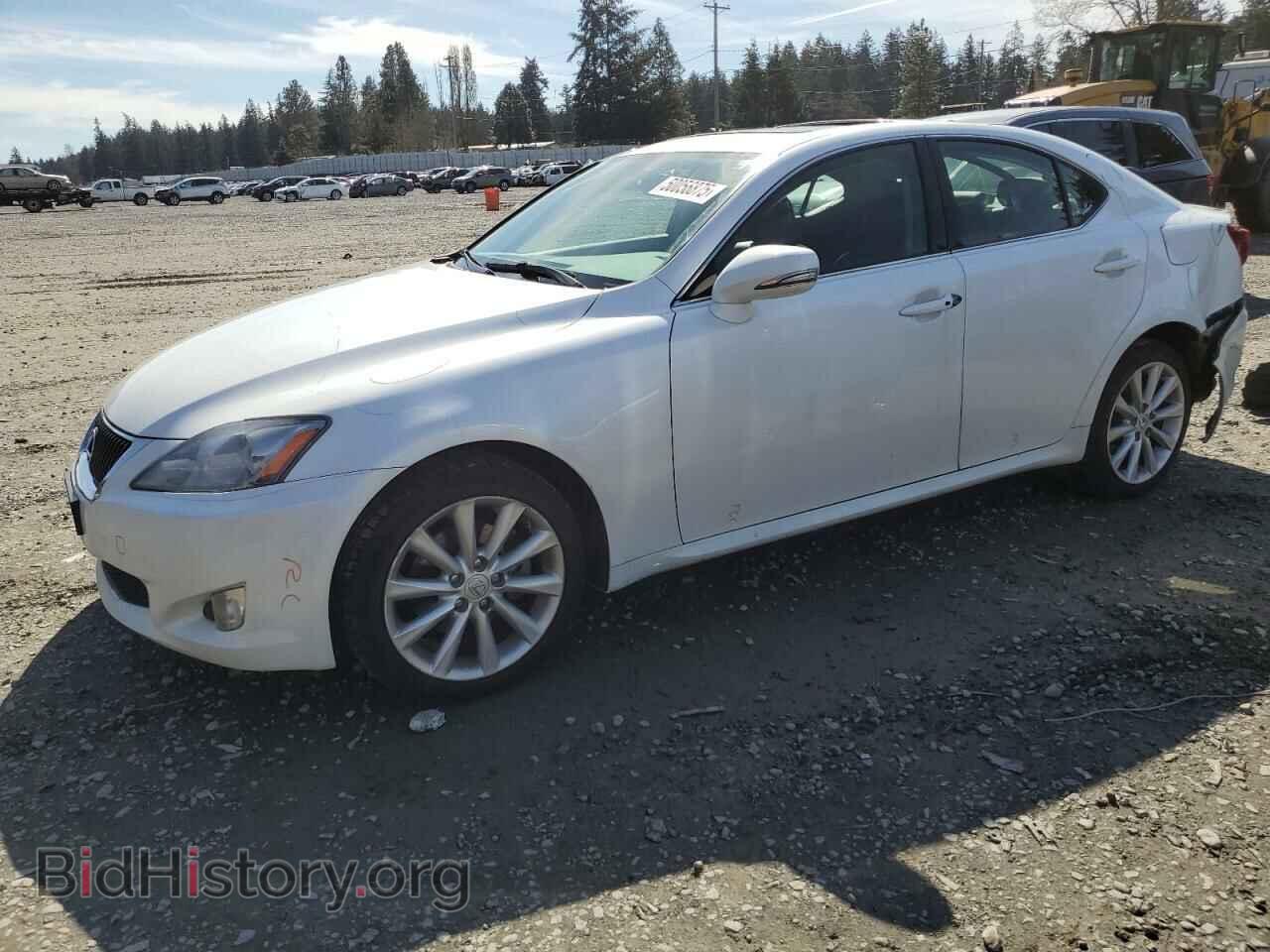 Photo JTHCF5C20A5040006 - LEXUS IS 2010
