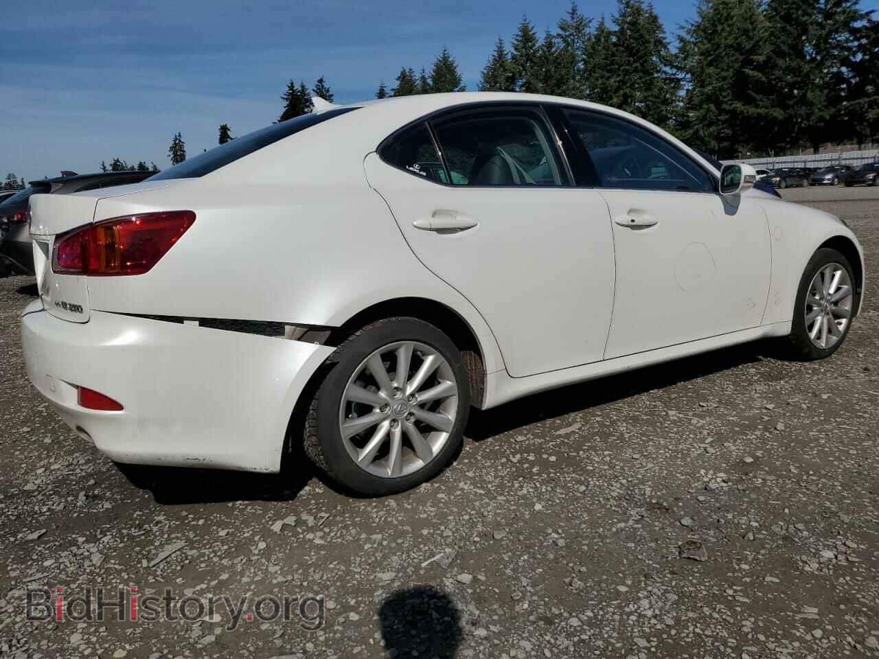 2010 LEXUS IS - VIN: JTHCF5C20A5040006 - Photo 3