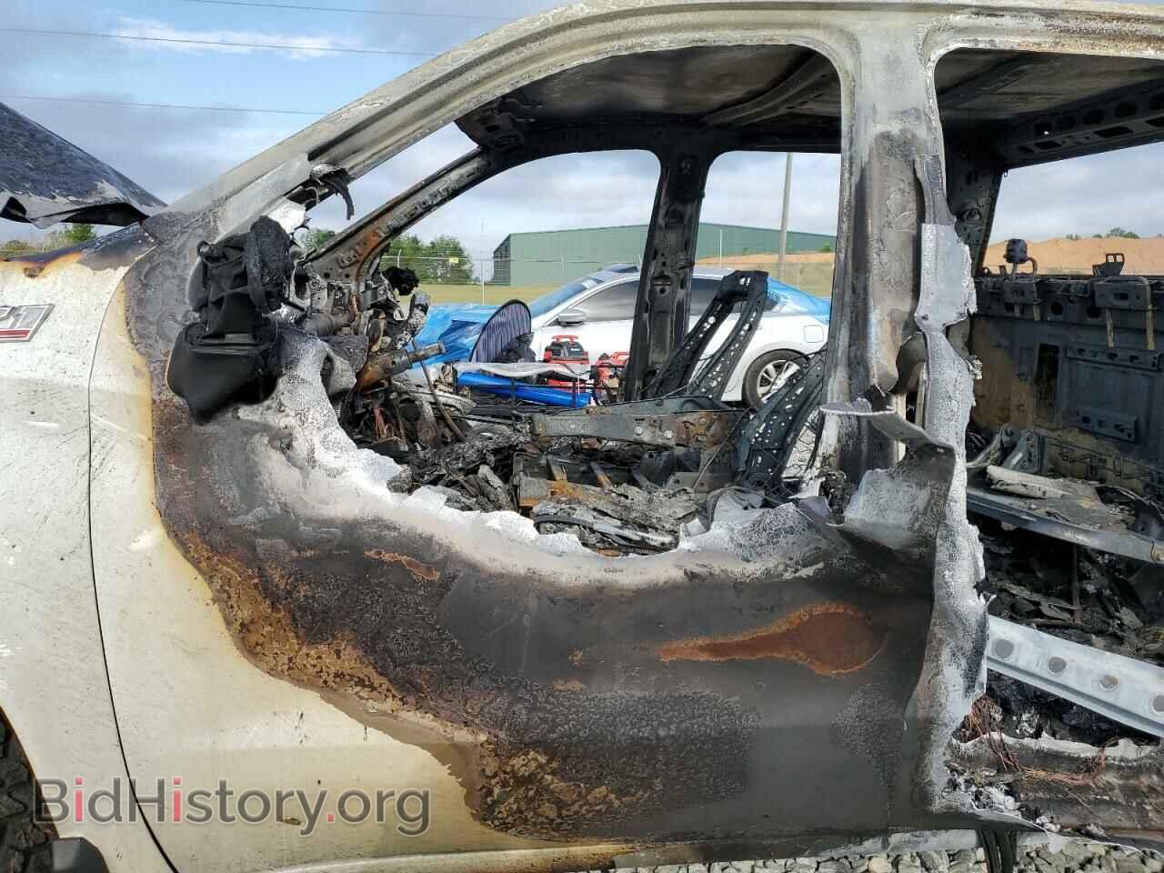 2019 CHEVROLET ALL Models - VIN: 1GCPYCEF5KZ377752 - Фото 7