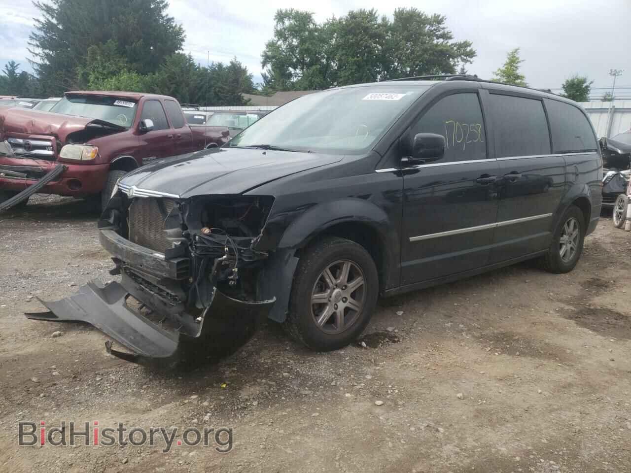 2010 CHRYSLER MINIVAN - VIN: 2A4RR5D18AR126444 - Photo 2