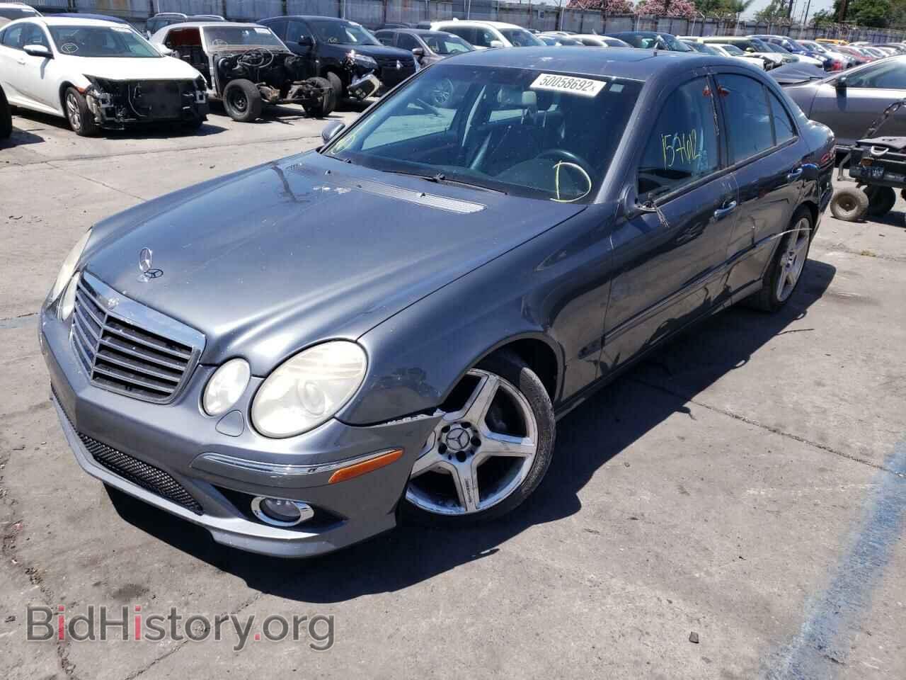 2009 MERCEDES-BENZ E-CLASS - VIN: WDBUF56XX9B382863 - Фото 2