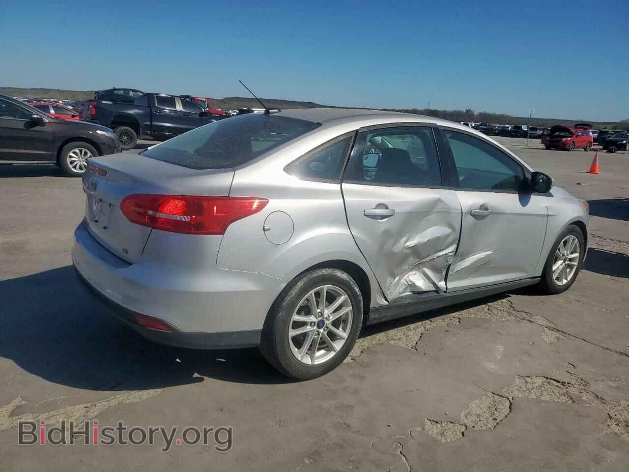 2018 FORD FOCUS - VIN: 1FADP3F22JL317002 - Фото 3