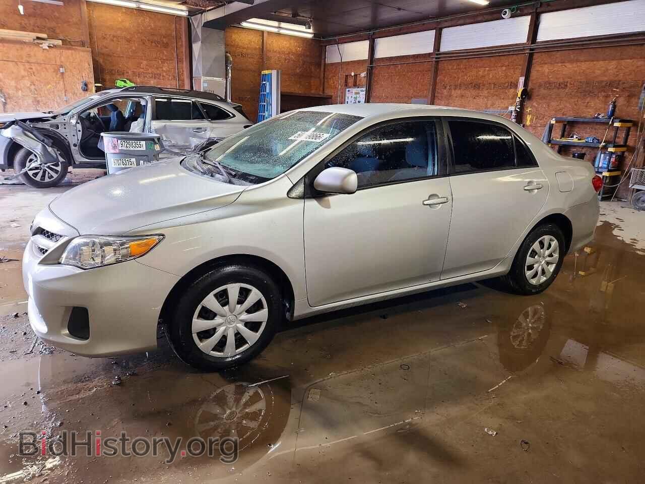 Photo 2T1BU4EE6BC577357 - TOYOTA COROLLA 2011
