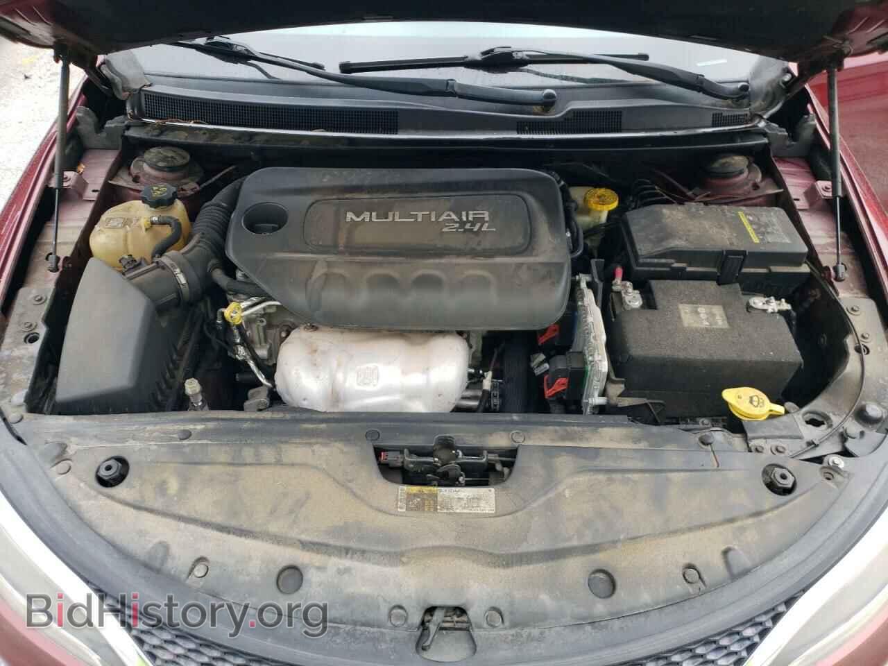 2015 CHRYSLER 200 - VIN: 1C3CCCAB5FN682069 - Фото 11