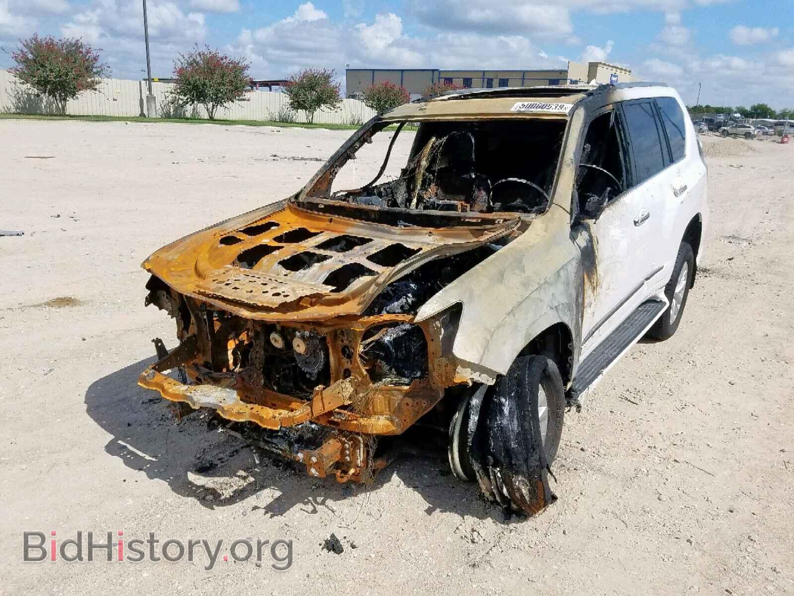 2016 LEXUS GX - VIN: JTJBM7FX7G5136310 - Фото 2
