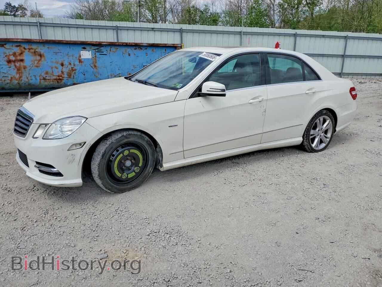 Photo WDDHF8JB5CA611050 - MERCEDES-BENZ E-CLASS 2012