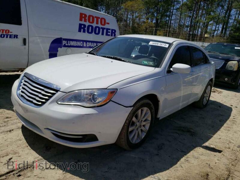 2011 Chrysler 200 Touring (VIN 1C3BC1FBXBN548046) — photo 1 of 12, Copart, damage: side