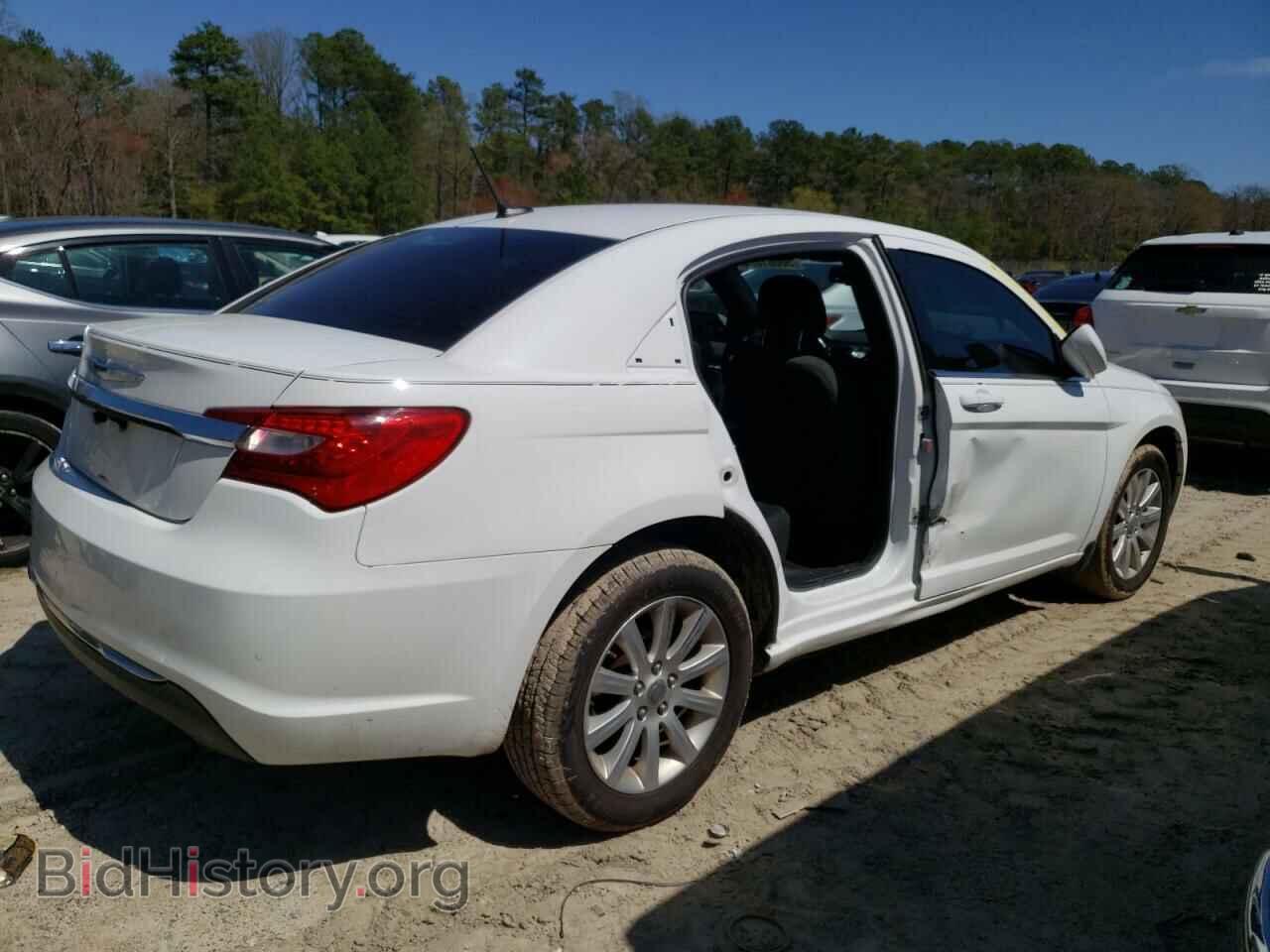 2011 CHRYSLER 200 - VIN: 1C3BC1FBXBN548046 - Фото 3