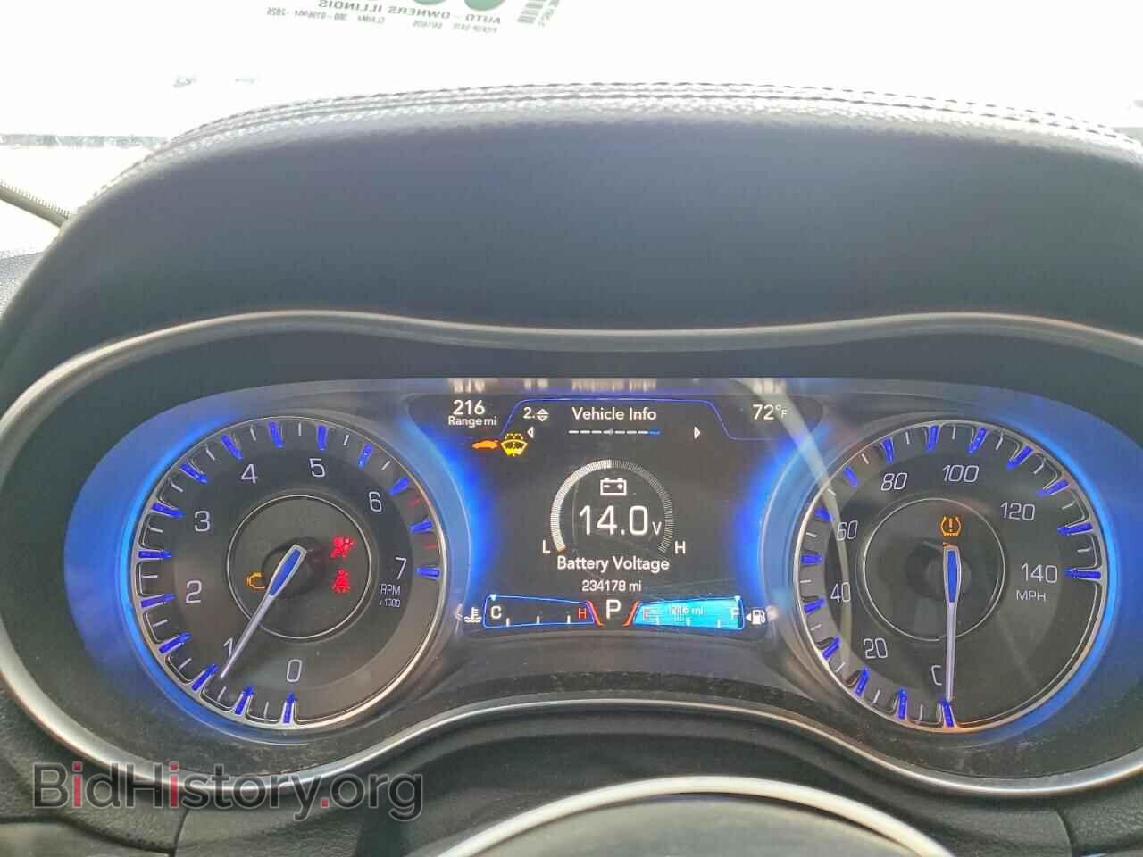 2015 CHRYSLER 300 - VIN: 2C3CCARG2FH757016 - Фото 9