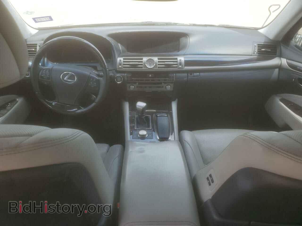 2013 LEXUS LS460 - VIN: JTHBL5EF3D5123292 - Photo 8