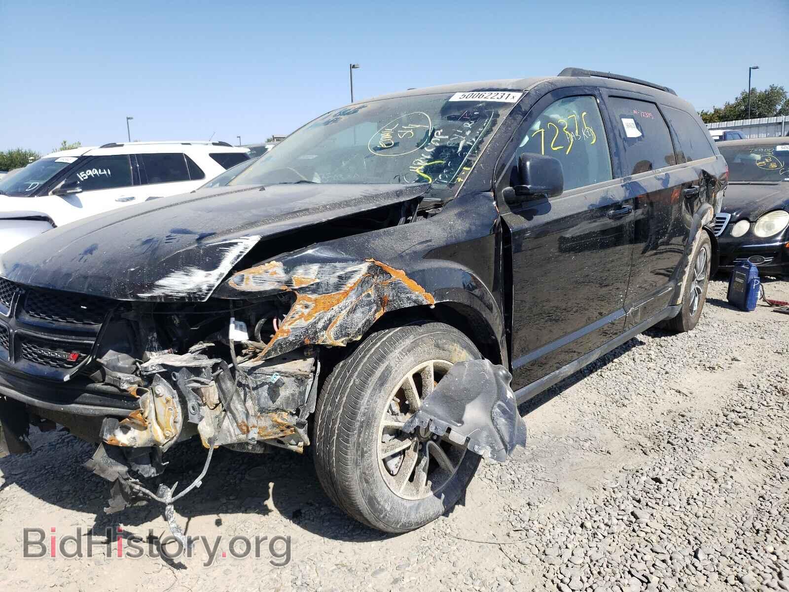 2018 DODGE JOURNEY - VIN: 3C4PDCABXJT490939 - Фото 2
