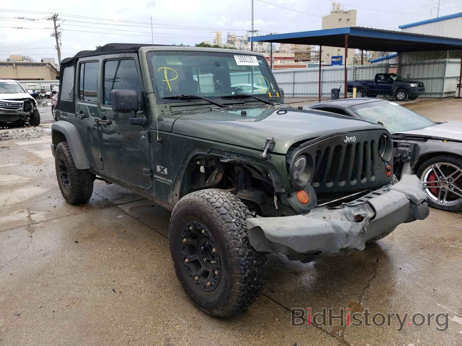 Photo 1J4GA391X7L228728 - JEEP WRANGLER 2007