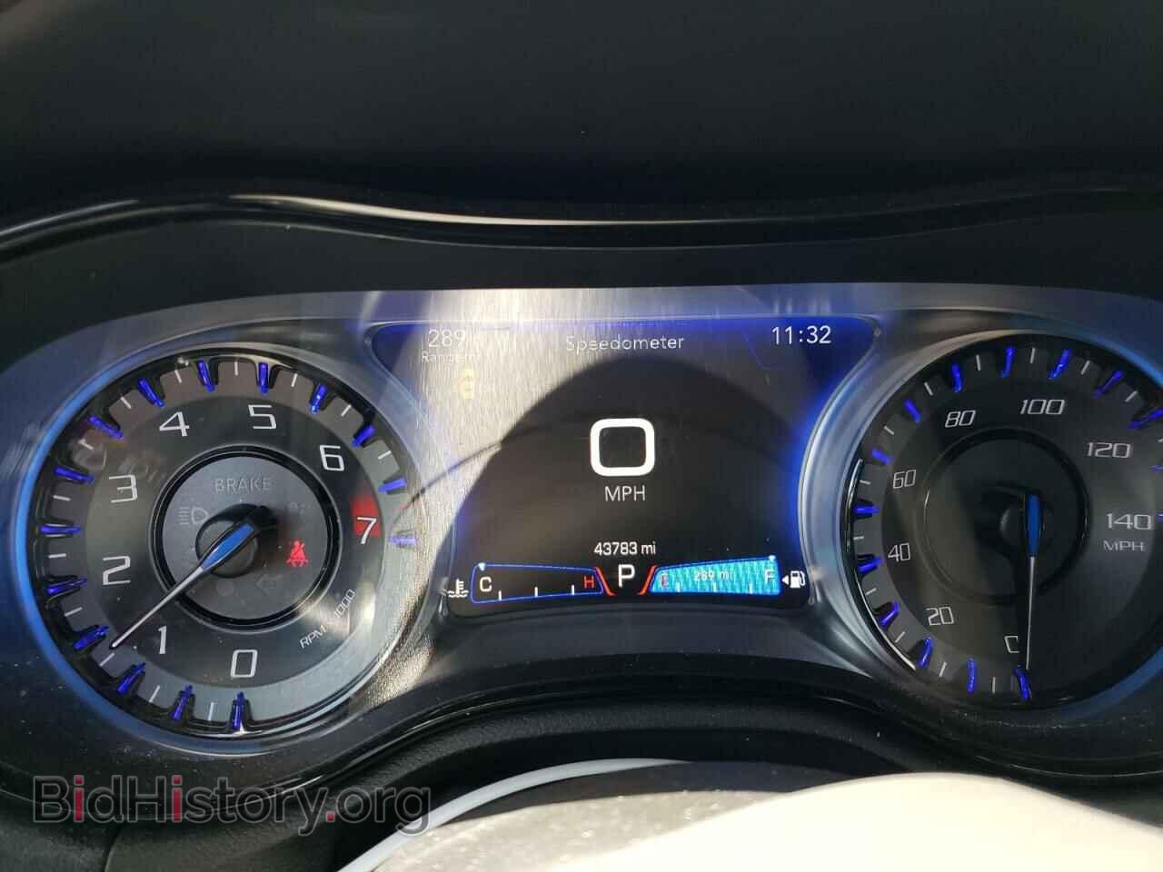 2017 CHRYSLER 300 - VIN: 2C3CCAGG8HH534503 - Фото 8