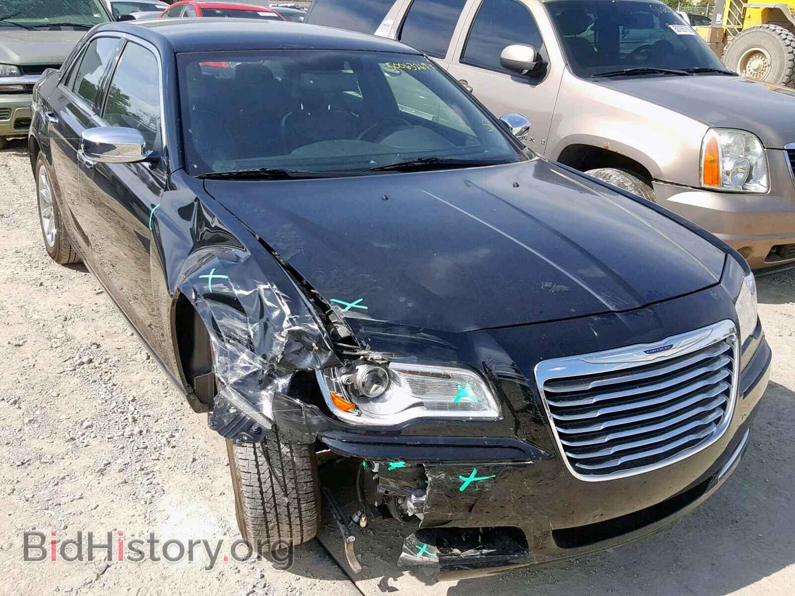 Фотография 2C3CCACG7CH224003 - CHRYSLER 300 2012