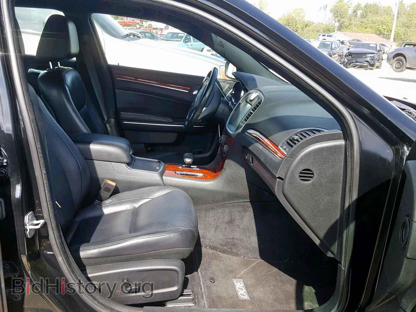 2012 CHRYSLER 300 - VIN: 2C3CCACG7CH224003 - Фото 5