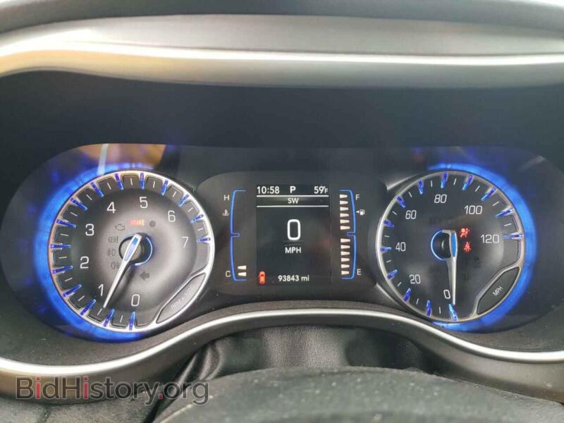 2020 Chrysler PACIFICA (VIN 2C4RC1BGXLR124091) — фото 9 из 13