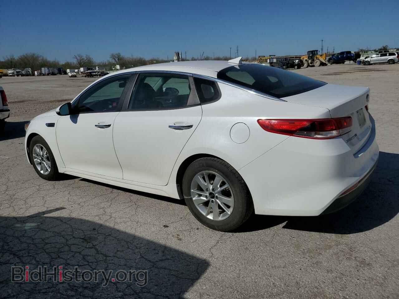 2017 KIA OPTIMA - VIN: 5XXGT4L38HG169681 - Фото 2