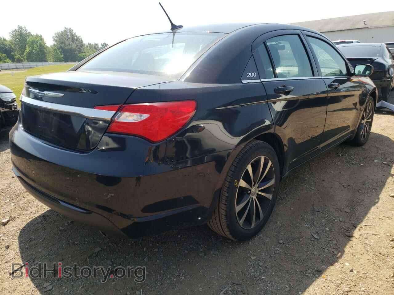 2013 CHRYSLER 200 - VIN: 1C3CCBCG8DN656890 - Фото 4