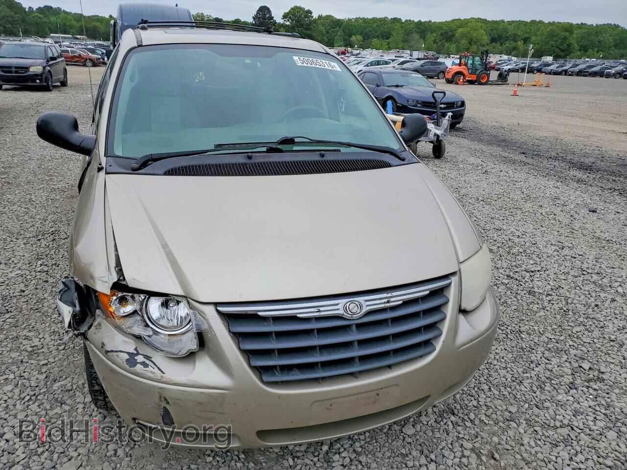 2005 CHRYSLER MINIVAN - VIN: 2C4GP54L45R292406 - Фото 5