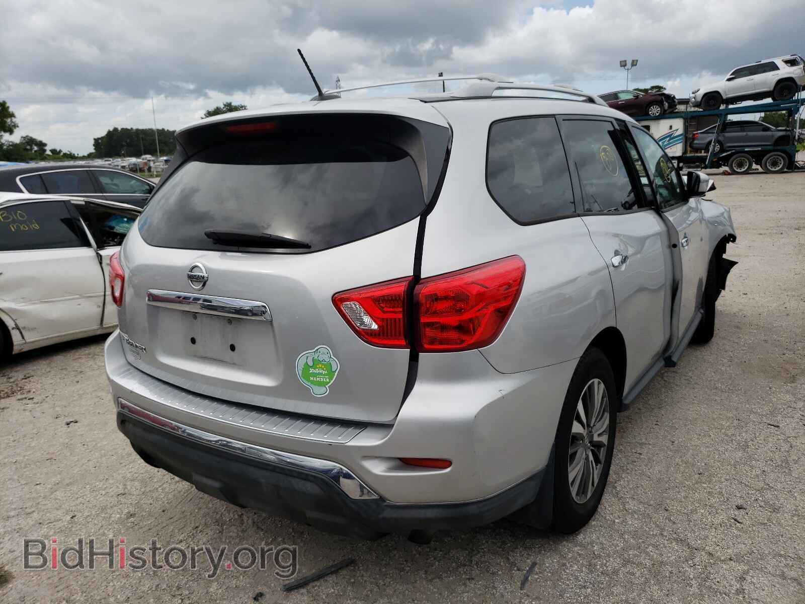 2017 NISSAN PATHFINDER - VIN: 5N1DR2MN3HC607010 - Фото 4