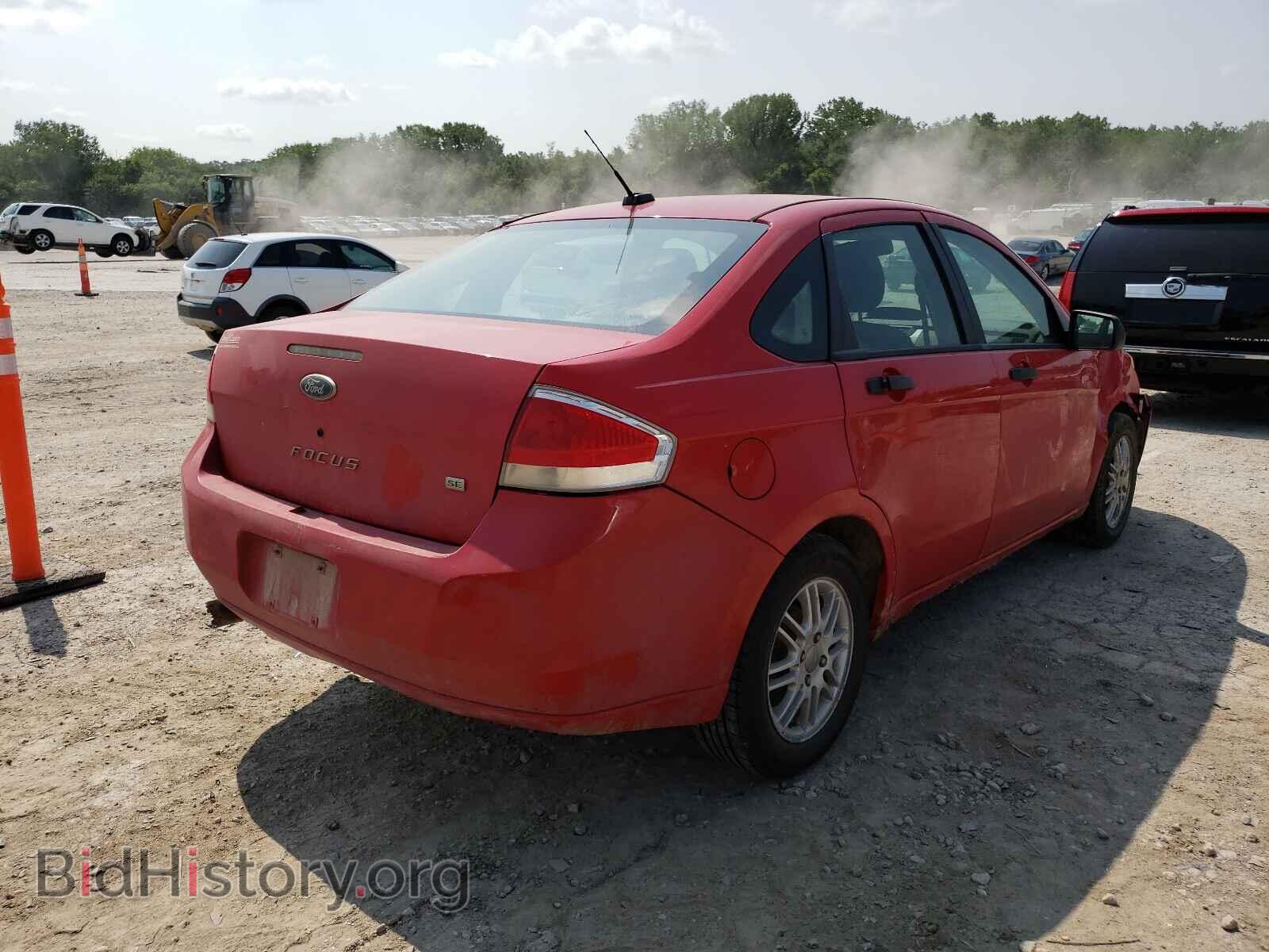 2008 FORD FOCUS - VIN: 1FAHP35N98W150840 - Фото 4