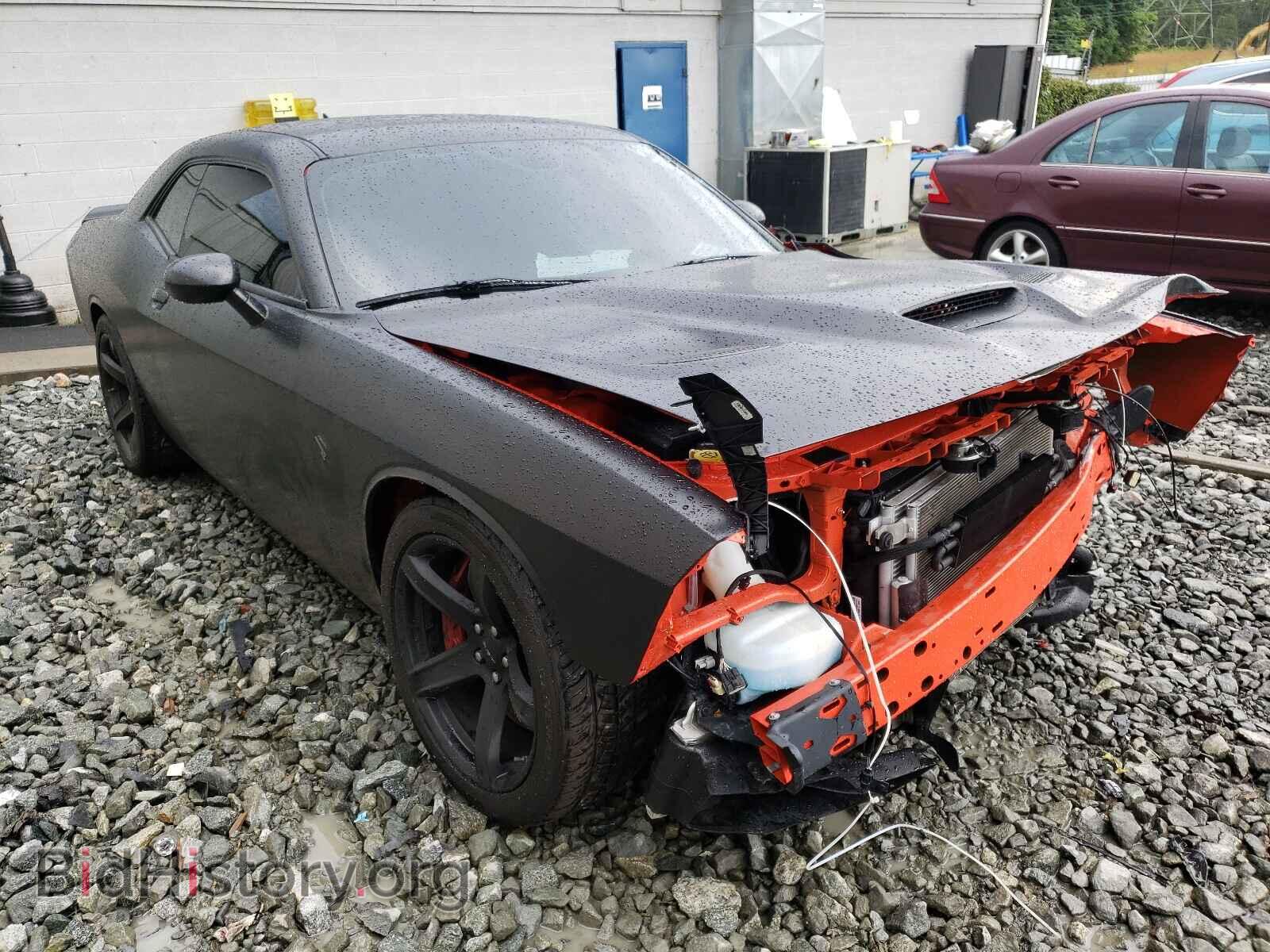 Photo 2C3CDZC99JH199132 - DODGE CHALLENGER 2018